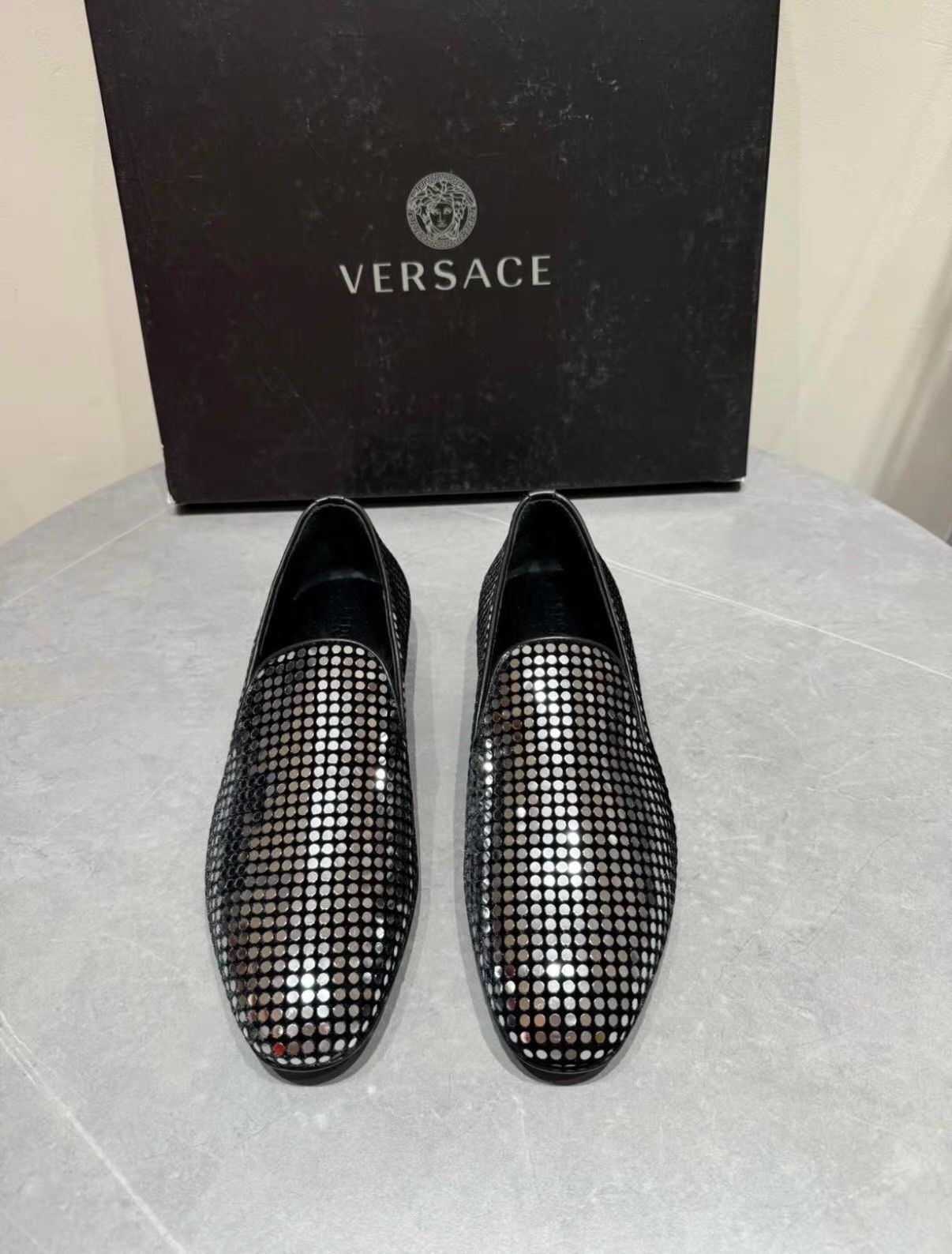 Versace Versace men's velvet slip-on shoes with sequin Ｑ23 Size US 7 / EU 40 - 1 Thumbnail