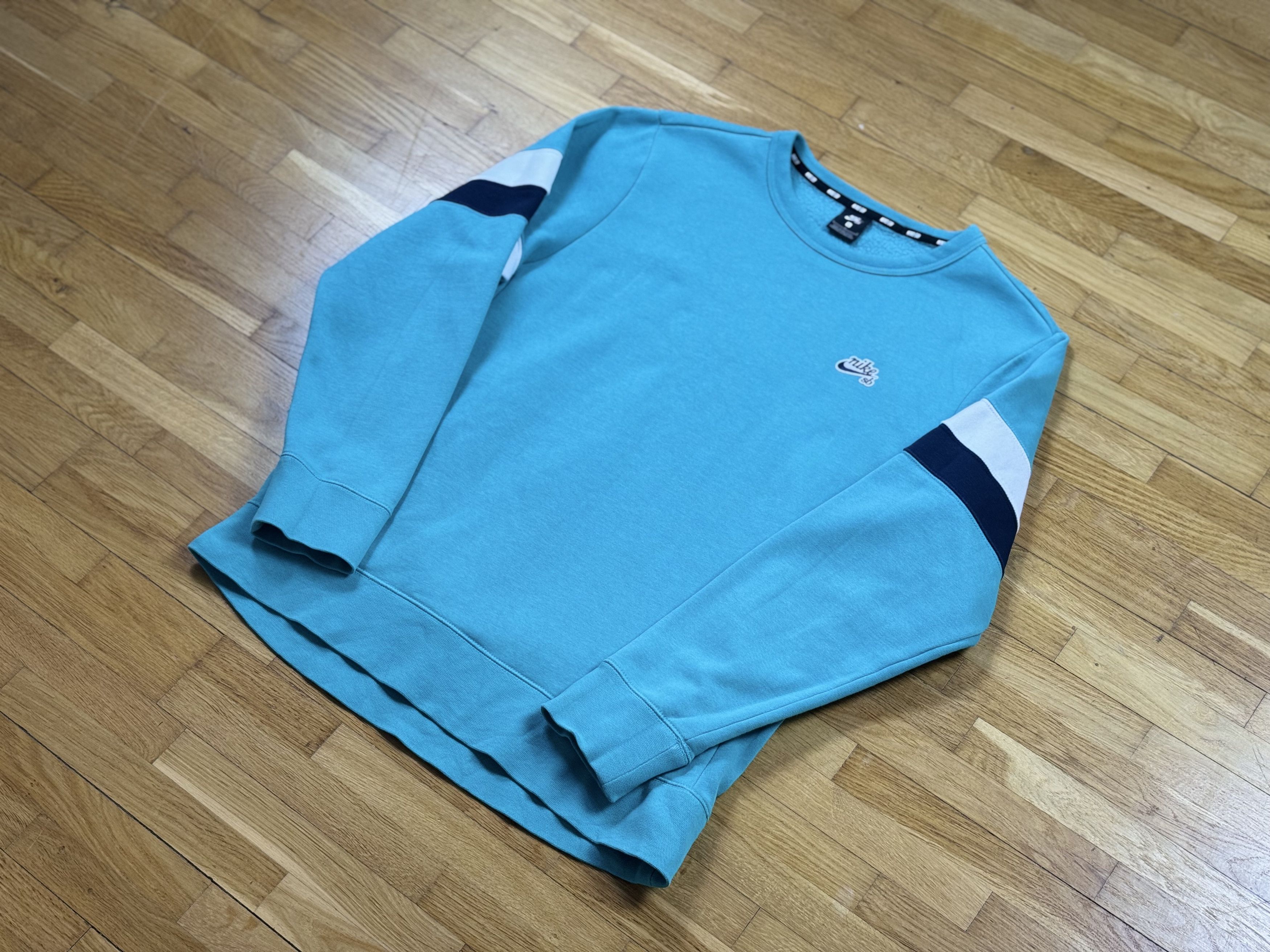 Nike SB Turquoise sweatshirt NIKE SB Size US L / EU 52-54 / 3 - 1 Thumbnail