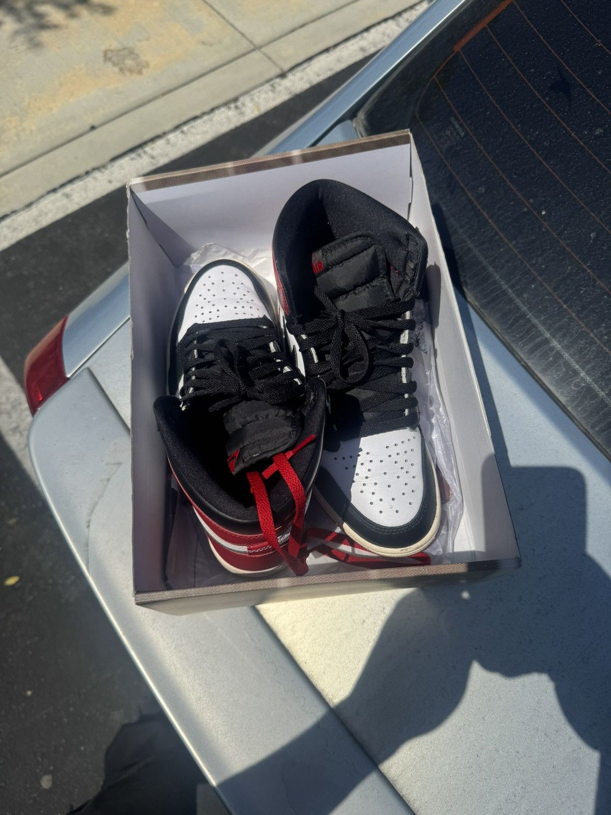 Nike Retro 1 ‘reimagined bred’ Size US 8.5 / EU 41-42 - 5 Thumbnail