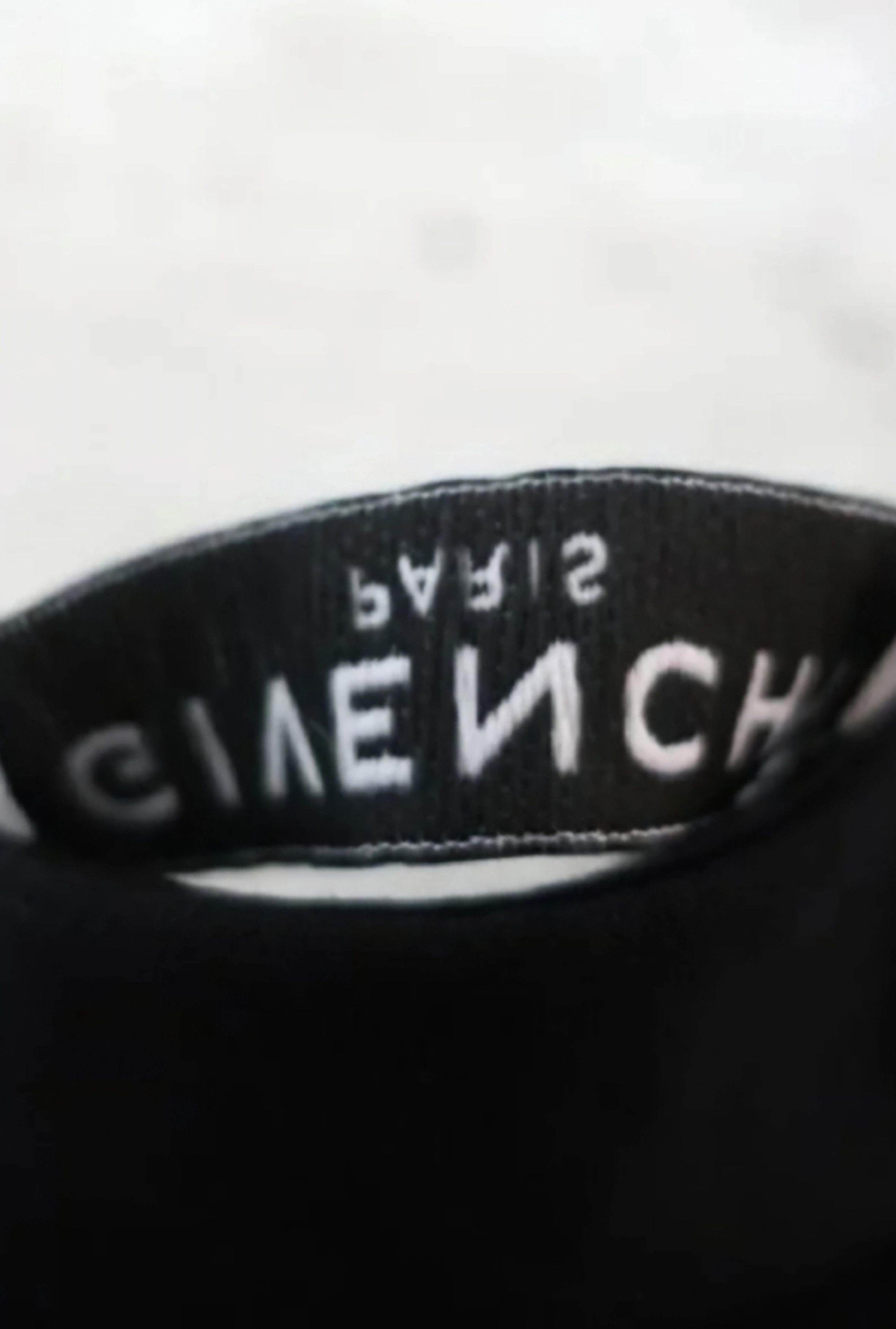 Givenchy Givenchy Rare Spirit Studio Homme T-Shirt Size US S / EU 44-46 / 1 - 8 Thumbnail
