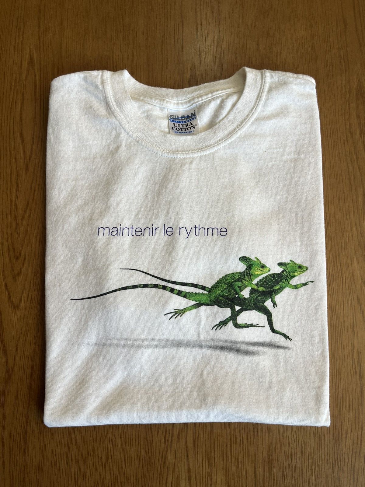 Vintage TELUS mobilite Maintenir le rythme promo company Tee