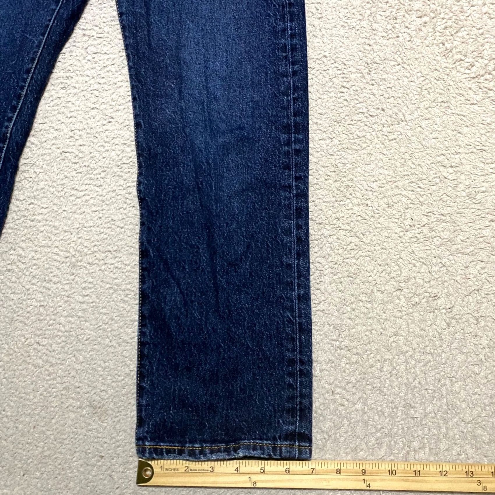 Levi's Levi's 501 Jeans Mens sz 26x28 Dark Wash Blue Denim Straight High Rise Size US 26 / EU 42 - 5 Thumbnail