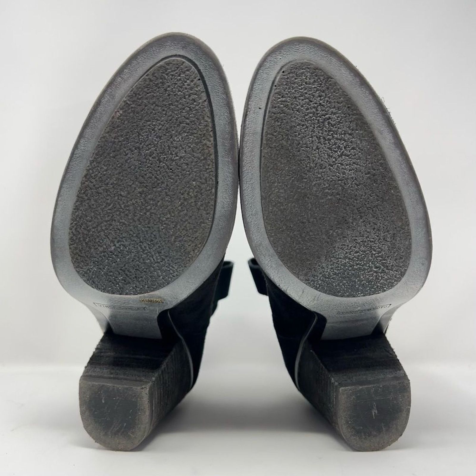 Vince Camuto Vince Camuto Hadrian Leather Ankle Booties Black Size 8.5M Size US 8.5 / IT 38.5 - 8 Thumbnail