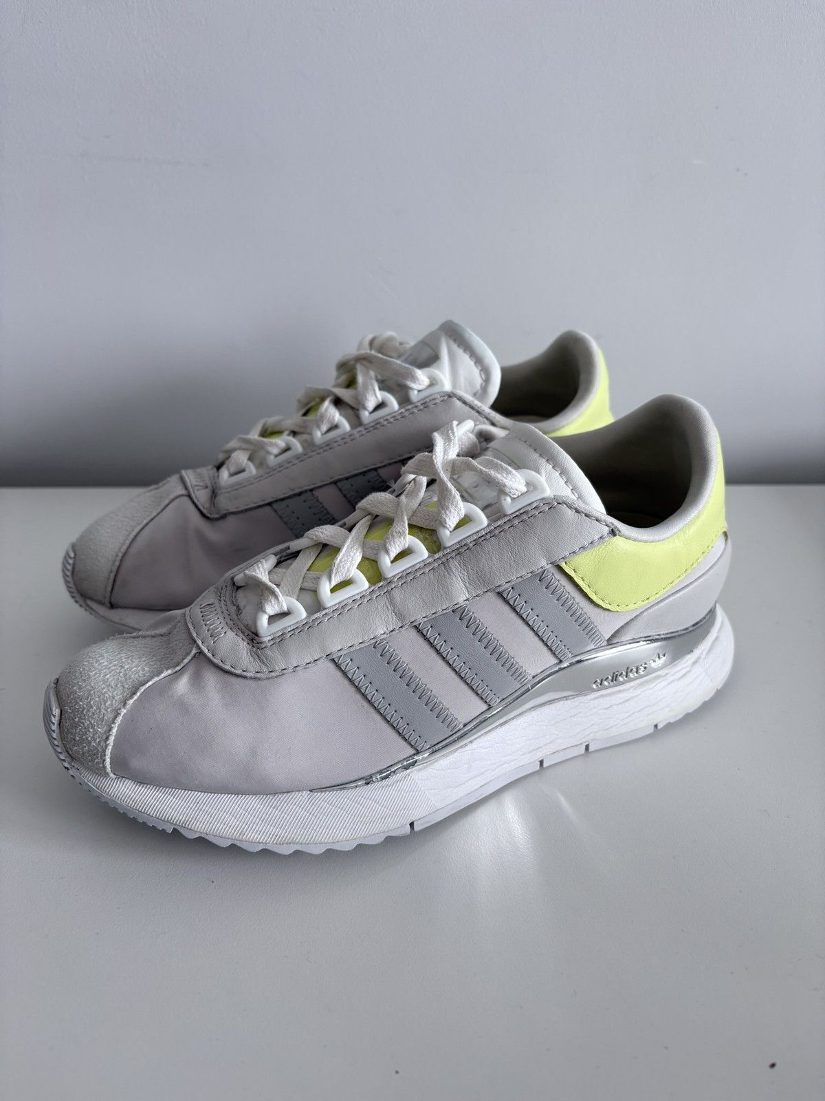 Adidas Adidas SL Andridge grey women's sneakers neon detail size 36 Size US 6 / IT 36 - 1 Thumbnail