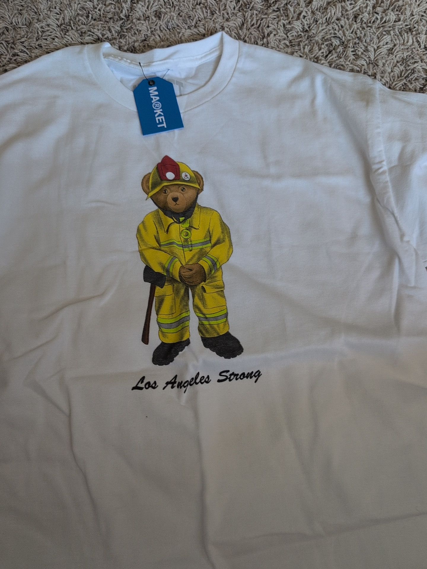 Market Market Studios Firefighter Bear Shirt Los Angeles NWT 🔥🔥🔥 Size US L / EU 52-54 / 3 - 1 Thumbnail