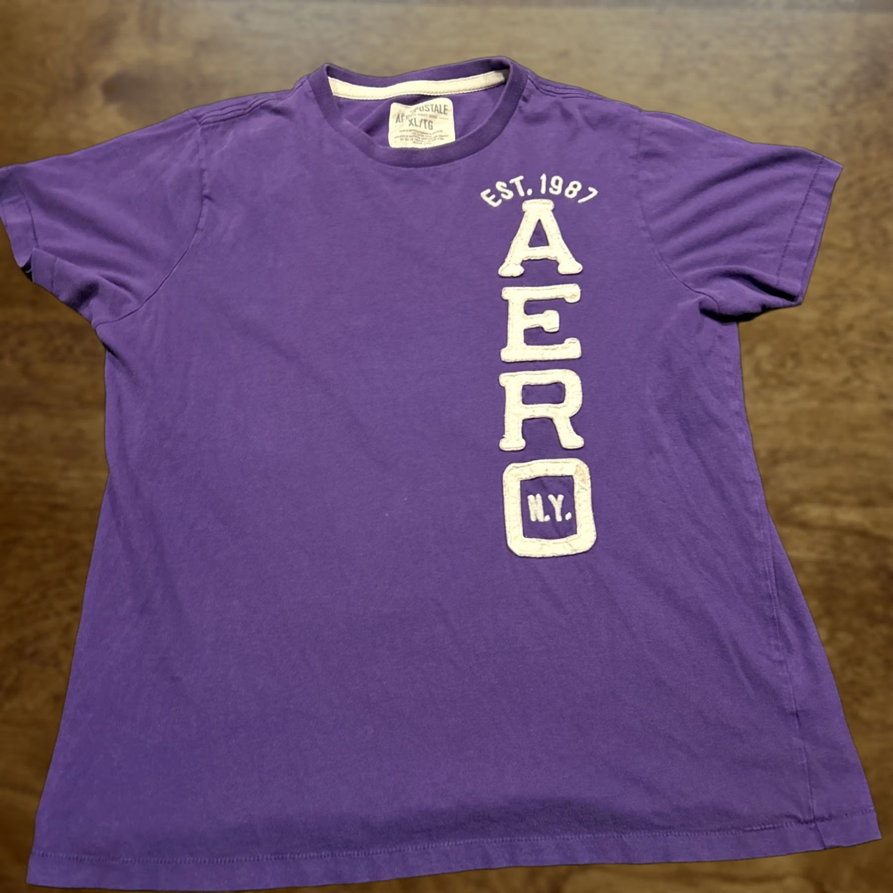 Aeropostale AEROPOSTALE T-Shirt Men’s XL Purple “AERO N.Y. Est. 1987” 90s Crew Neck Short Sleeve Graphic Shirt Size US XL / EU 56 / 4 - 1 Thumbnail