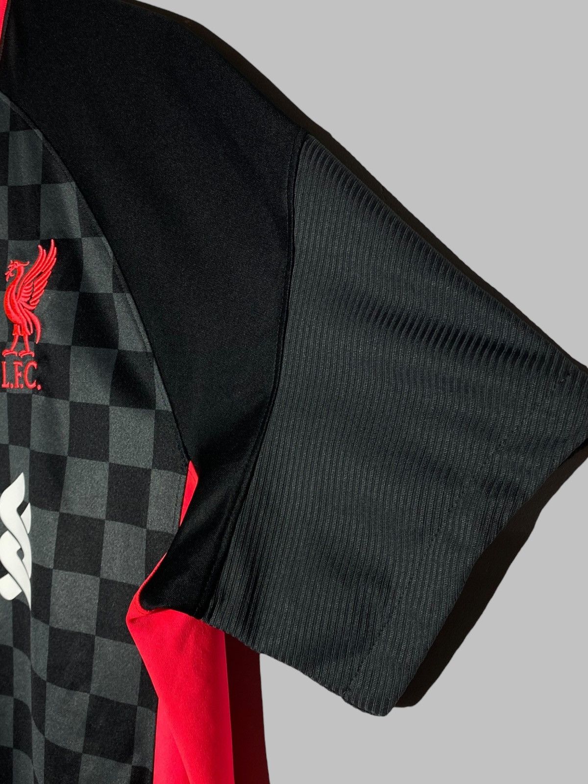 Nike 🔥 LIVERPOOL THIAGO #6 AWAY SHIRT 20/21 NIKE DRI-FIT VIBES Size US XL / EU 56 / 4 - 6 Thumbnail