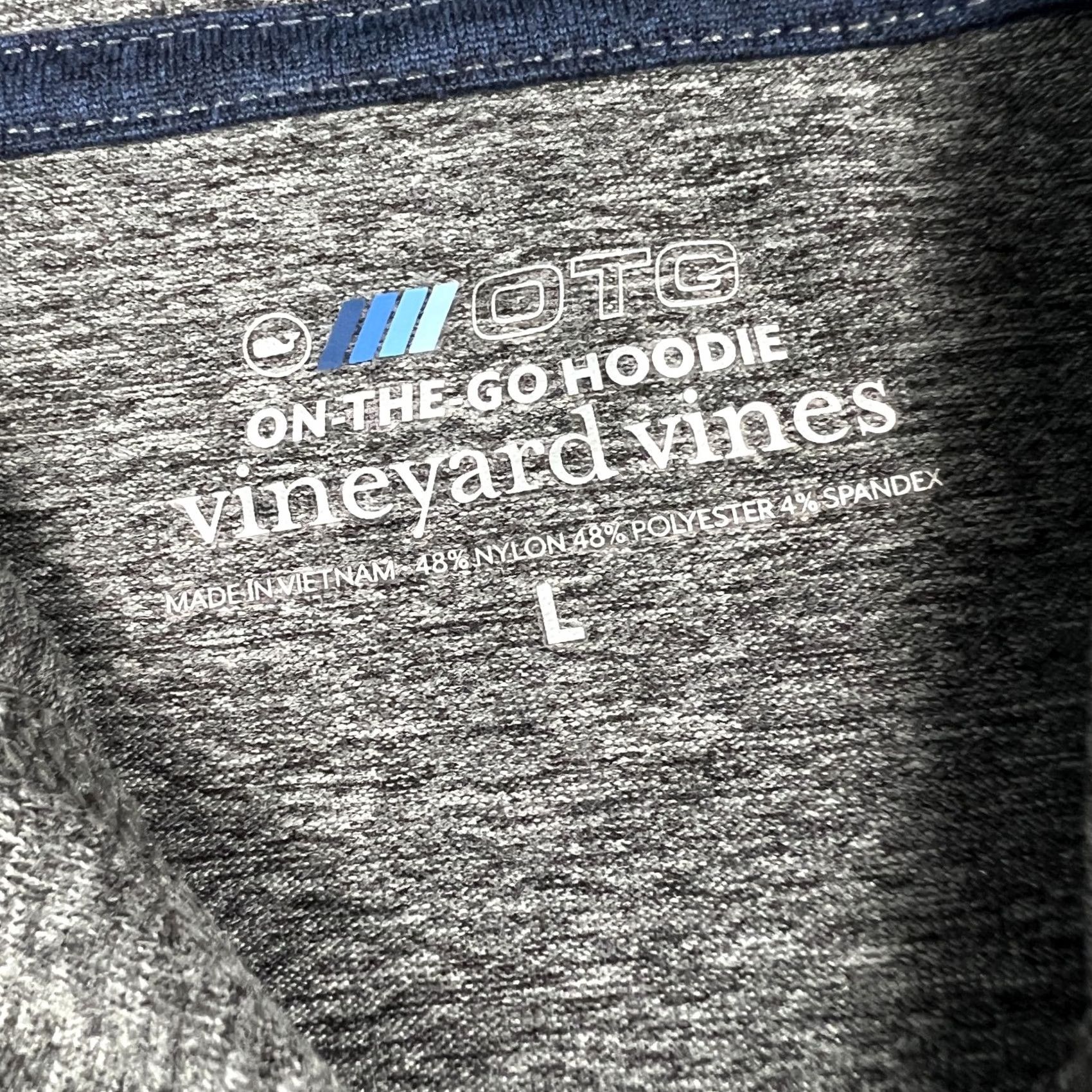 Vineyard Vines Vineyard Vines OTG On the Go Hoodie Performance Shirt Large Grey UPF Fishing Size US L / EU 52-54 / 3 - 3 Thumbnail