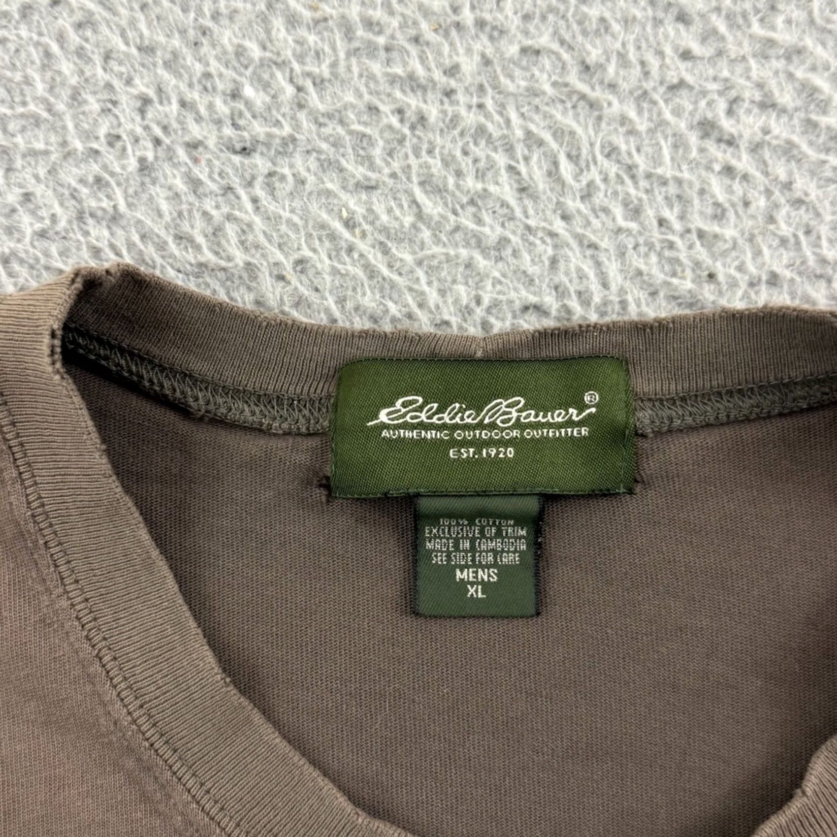 Eddie Bauer VINTAGE Eddie Bauer Shirt Mens XL Brown Short Sleeve 90s Logo Hiking Outdoor Shirt Mens XL Brown 90s Eddie Bauer Outdoor Logo Shirt Size US XL / EU 56 / 4 - 6 Thumbnail