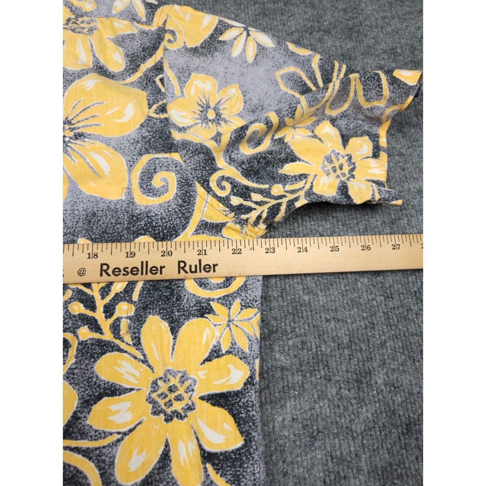 Reyn Spooner Reyn Spooner Shirt Men Medium AOP Floral Button Up Yellow Gray Pocketed Breathable Lightweight Casual Outdoor Dutch Collar Downed? Size US M / EU 48-50 / 2 - 7 Thumbnail
