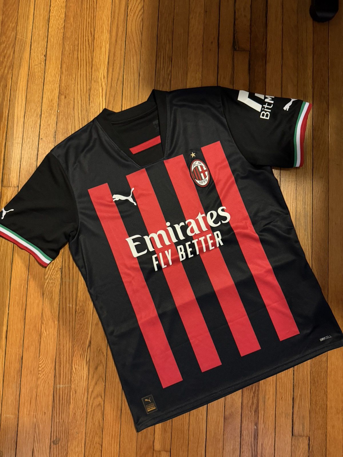 Adidas 2022-23 Ac Milan Home Shirt Size US M / EU 48-50 / 2 - 1 Thumbnail