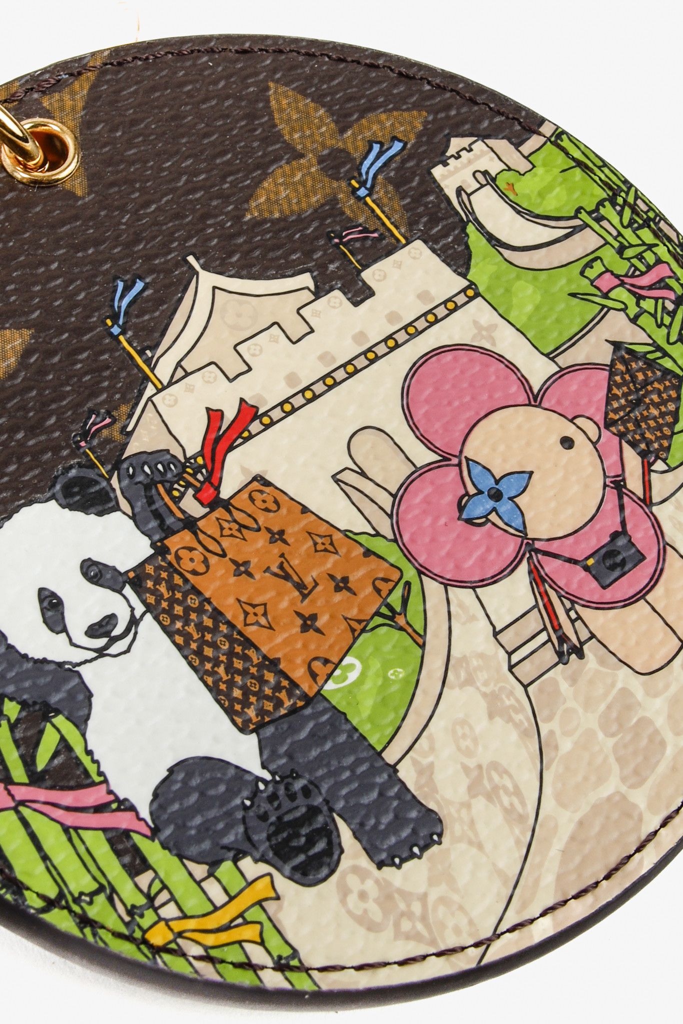 Louis Vuitton Louis Vuitton M00500 2021 Illustre Xmas Pte Cles Panda Size ONE SIZE - 5 Thumbnail