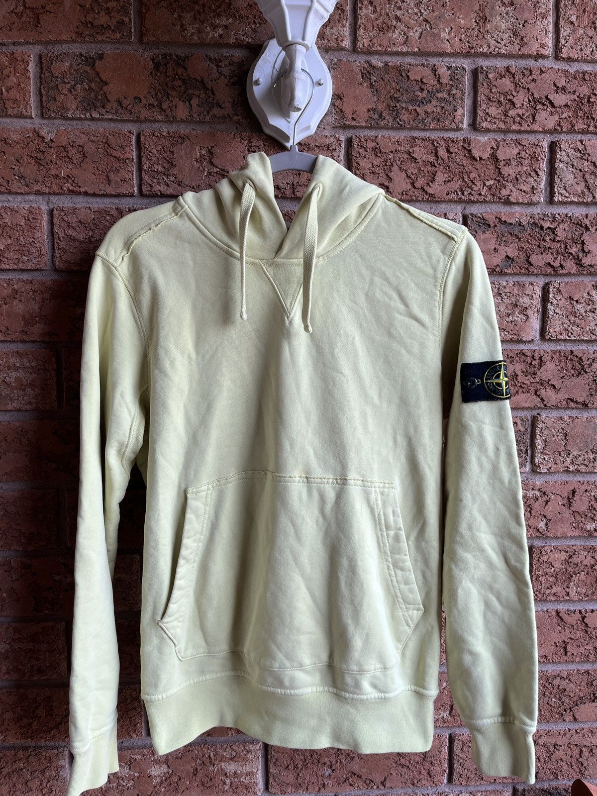Stone Island Stone Island Patch Hoodie Sz S Size US S / EU 44-46 / 1 - 1 Thumbnail
