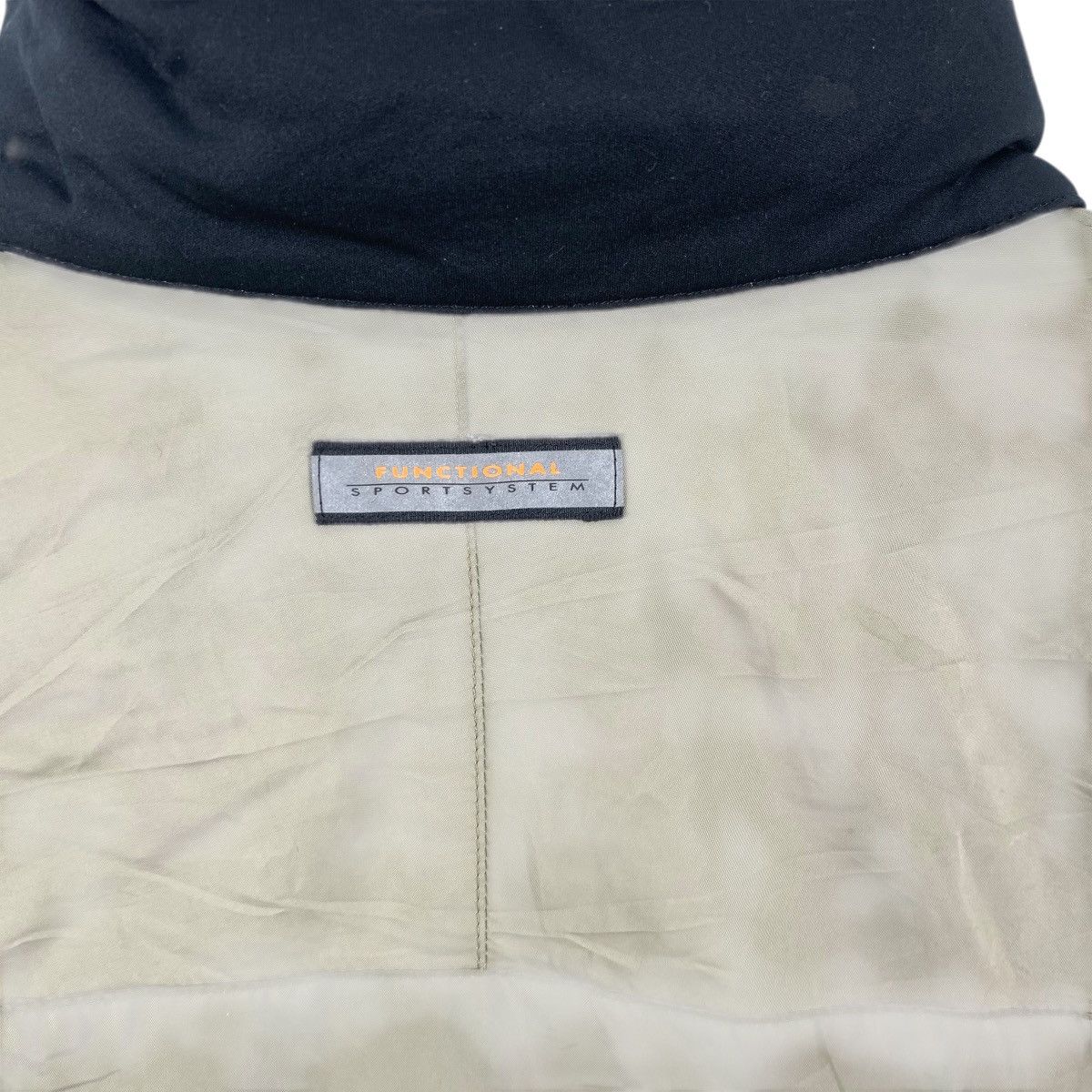 Descente Vintage DESCENTE JAPAN THINSULATE Thermal Jacket Size US XXL / EU 58 / 5 - 9 Thumbnail