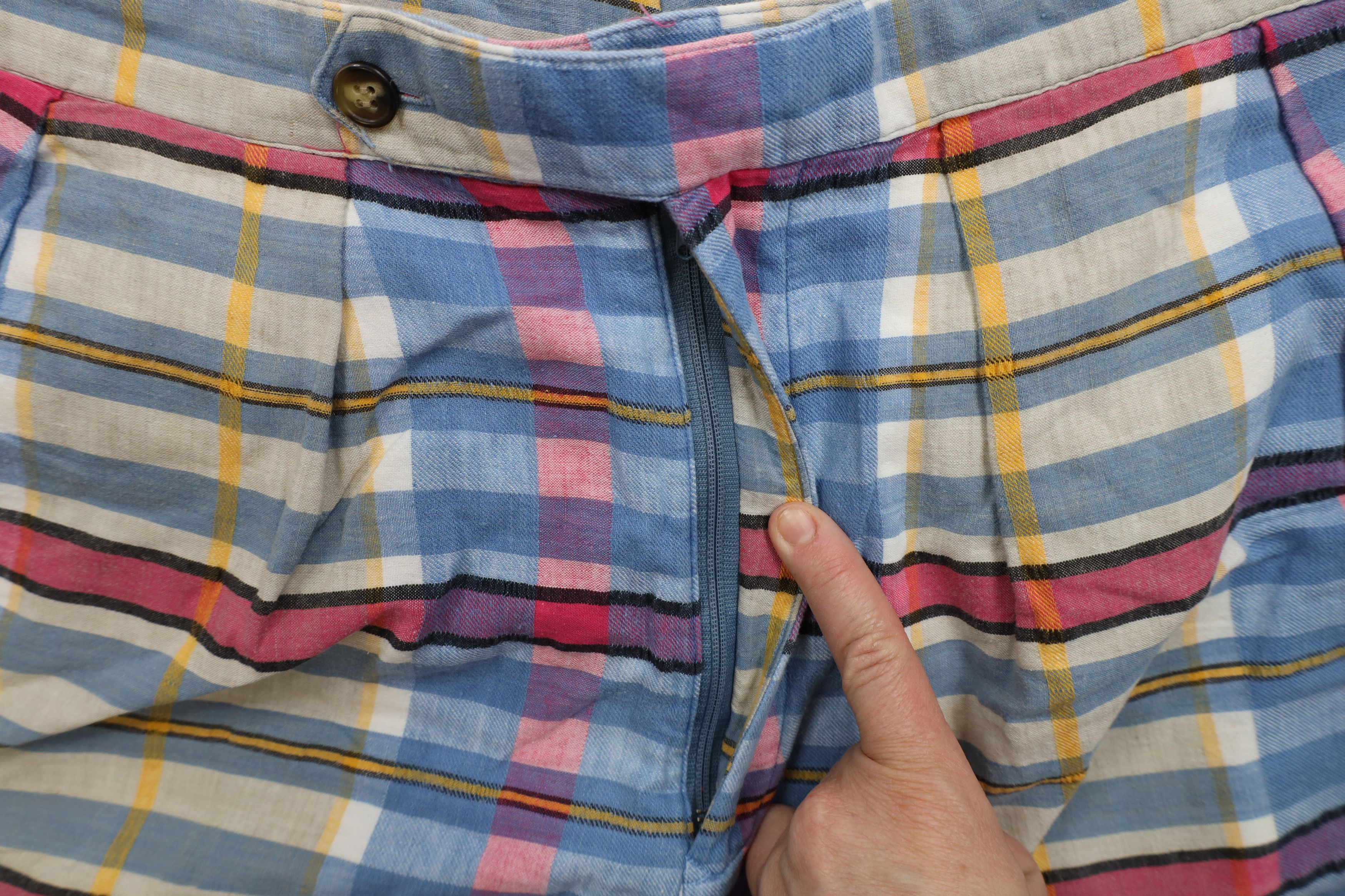 Vintage Vintage 90s Streetwear Madras Plaid Flannel Chino Shorts Size US 36 / EU 52 - 6 Thumbnail