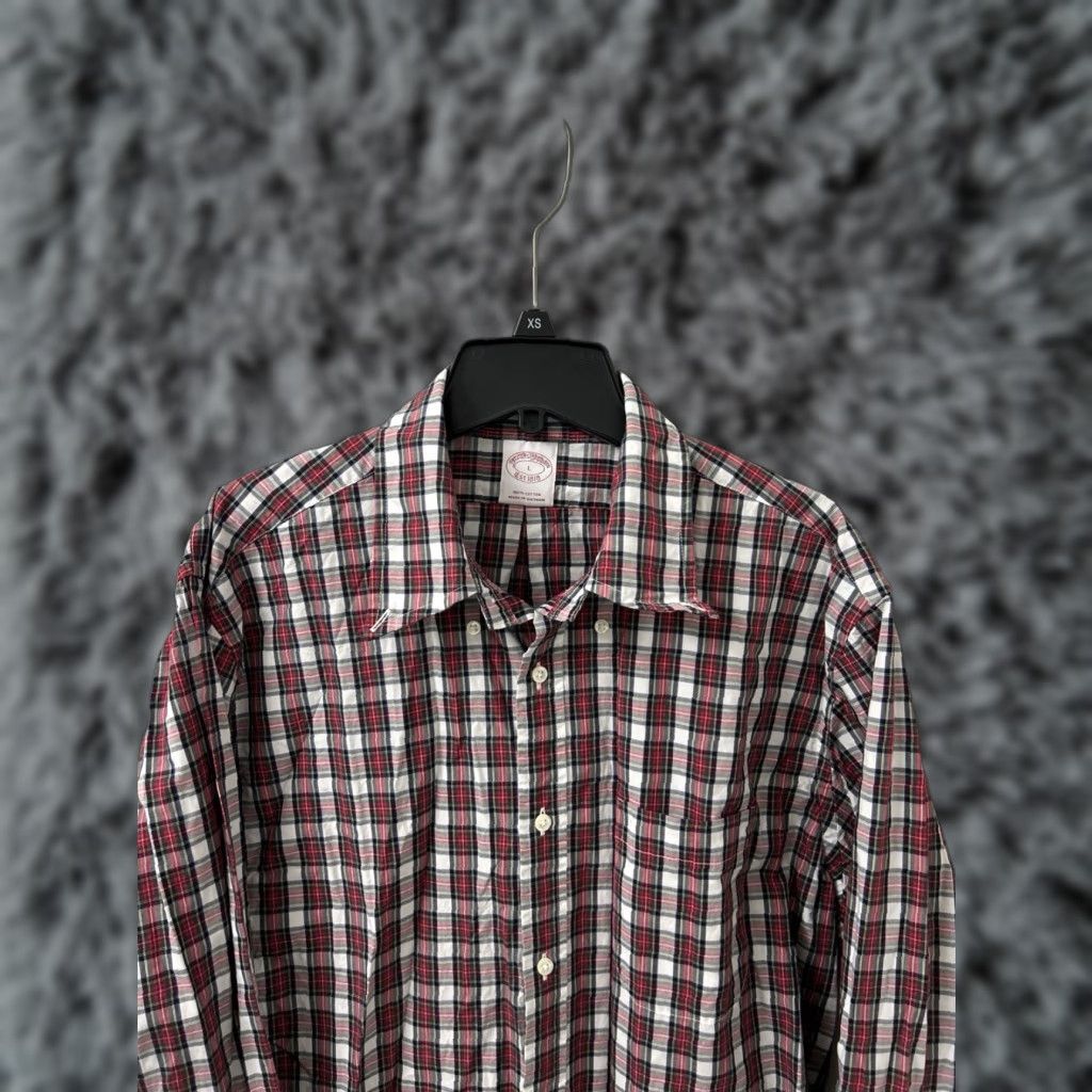 Brooks Brothers Brooks Brothers Shirt Mens L Red White Oxford Plaid Button Down Pocket L/S Size US L / EU 52-54 / 3 - 1 Thumbnail