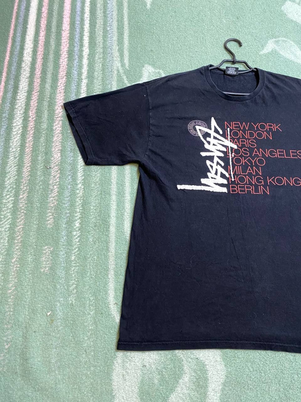 Stussy Vintage Stussy Big Y2K Logo Short Sleeve T-Shirt Size XL Size US XL / EU 56 / 4 - 4 Thumbnail
