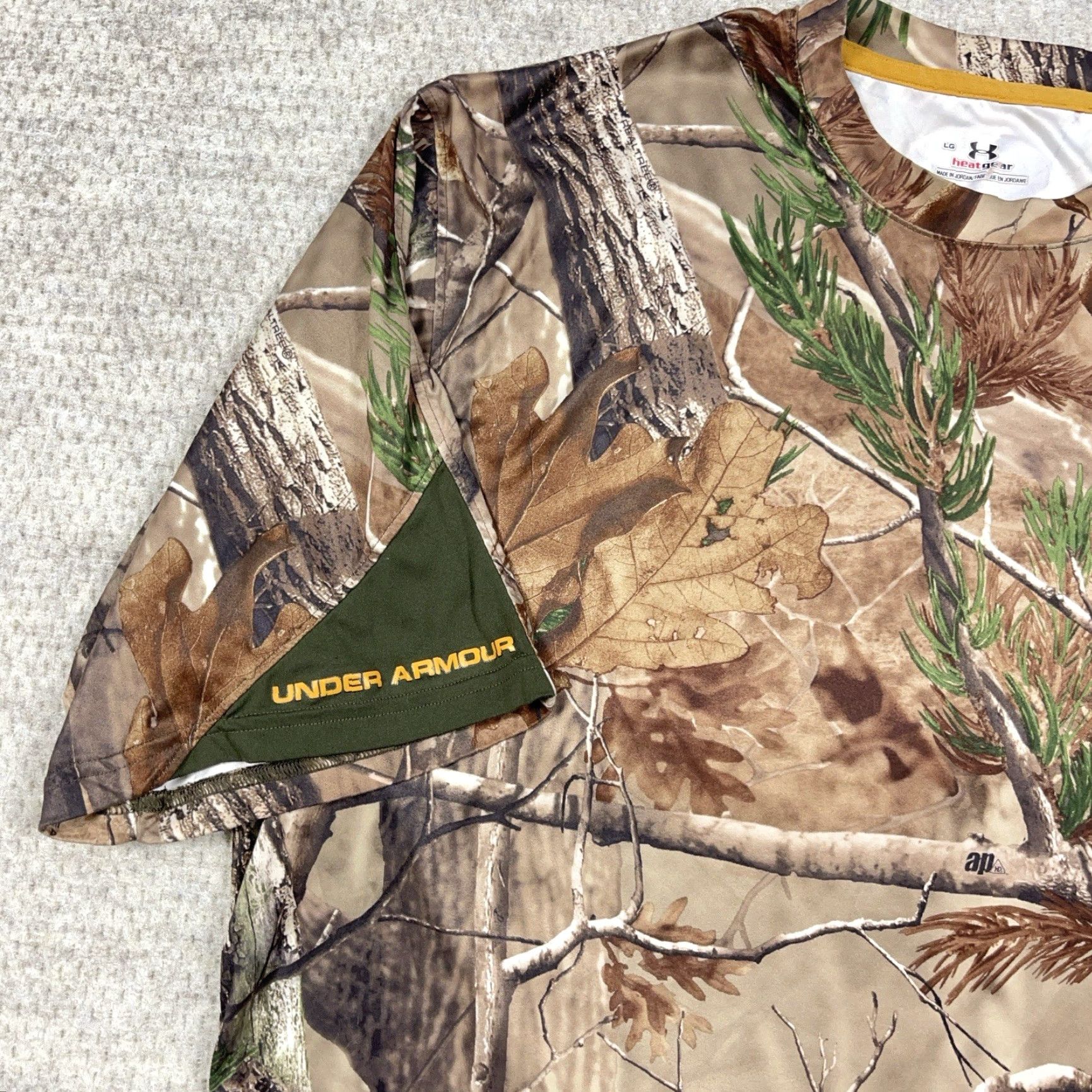 Under Armour Under Armour Shirt Men Large Realtree Camo HeatGear Performance Tee Hunting Size US L / EU 52-54 / 3 - 6 Thumbnail
