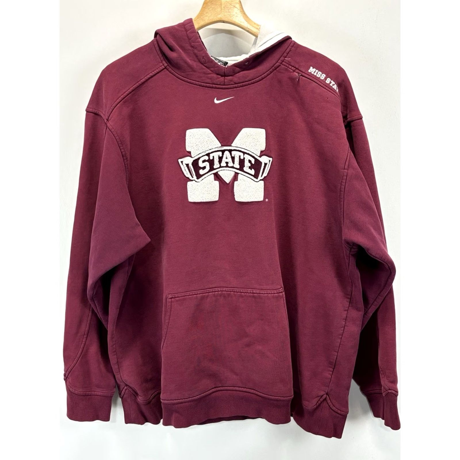Nike VINTAGE Nike Mississippi State Hoodie Sweatshirt Men’s XL Maroon Y2K College Sports Pullover Raised Letter Size US XL / EU 56 / 4 - 2 Thumbnail