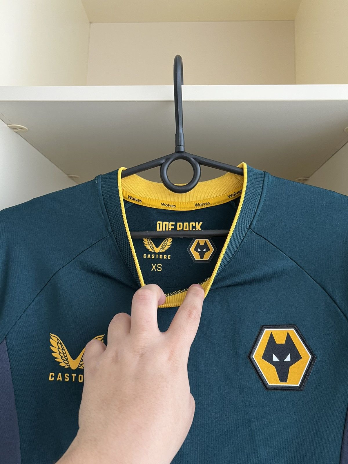 Castore Castore Wolverhampton Jersey Long Sleeve Football Soccer Size US XS / EU 42 / 0 - 4 Thumbnail