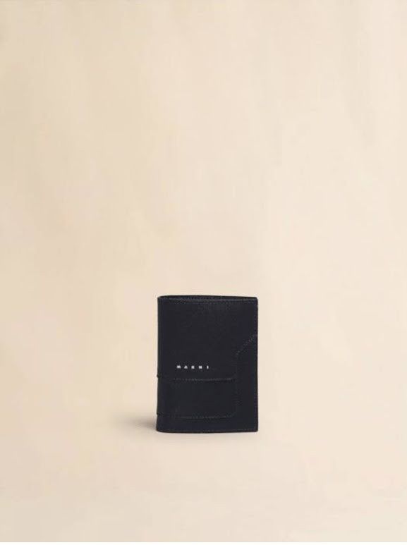 Marni o1w1db10326 Size: OS/Logo-Print Leather Wallet in Black Size ONE SIZE - 1 Thumbnail