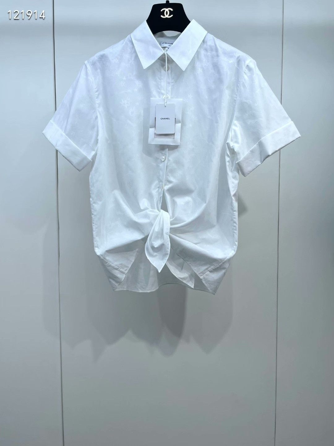 Chanel Chanel 24C Star Short-Sleeve Shirt Size XXS / US 00 / IT 34 - 1 Thumbnail