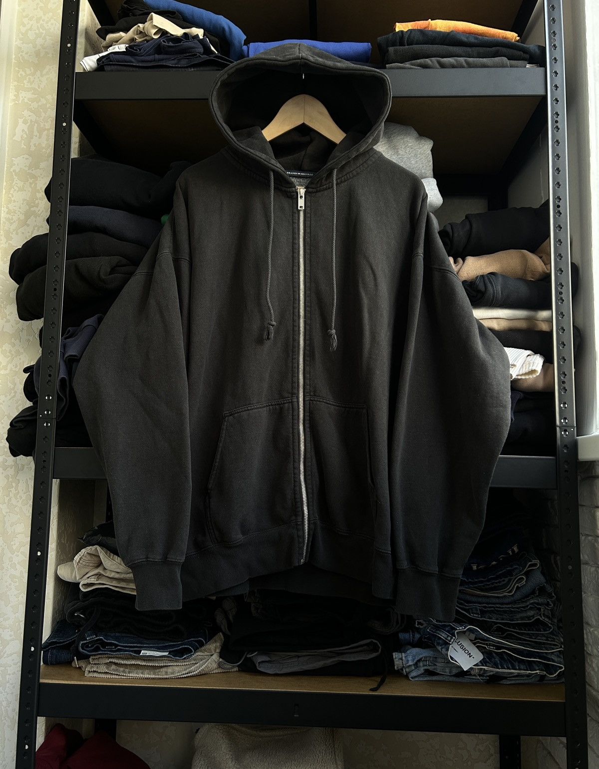 Vintage Vintage Oversized Heavyweight Black zip-hoodies Size US L / EU 52-54 / 3 - 1 Thumbnail