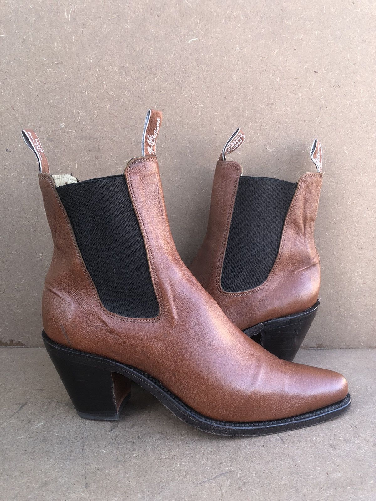 R.M. Williams R.M William’s Brown Leather Women’s Chelsea Boot Size 7 Size US 9.5 / IT 39.5 - 8 Thumbnail