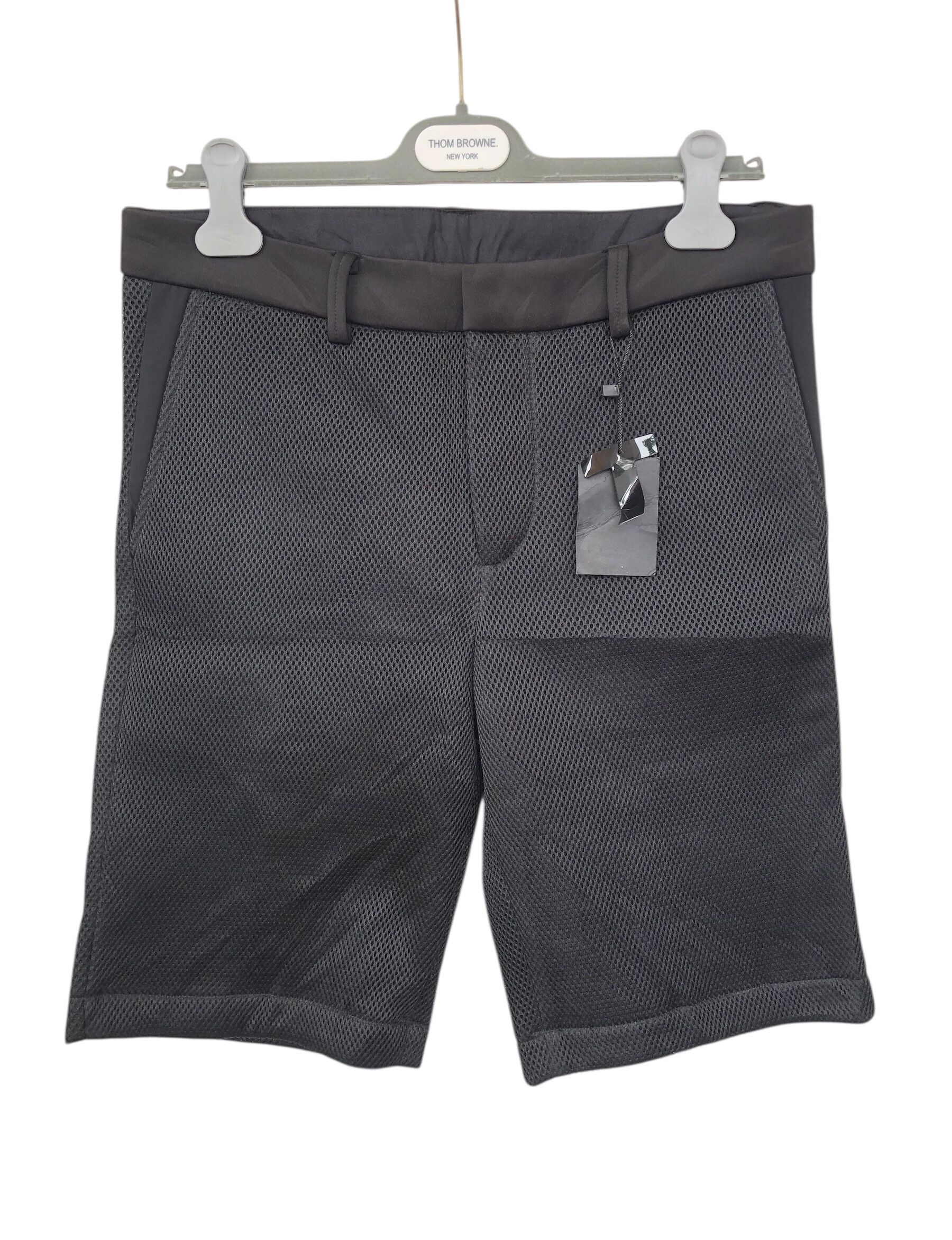 Alexander Wang × Designer × T by Alexander Wang T By Alexander Wang Short Pants Size US 33 - 1 Thumbnail