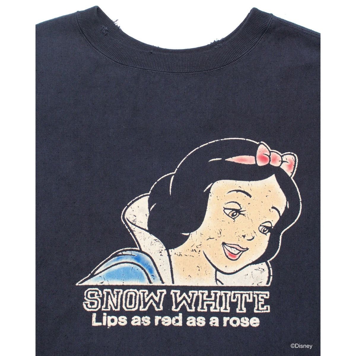 Japanese Brand Japanese Bowwow Disney Vintage Snow White Crewneck Sweater Size US L / EU 52-54 / 3 - 3 Thumbnail