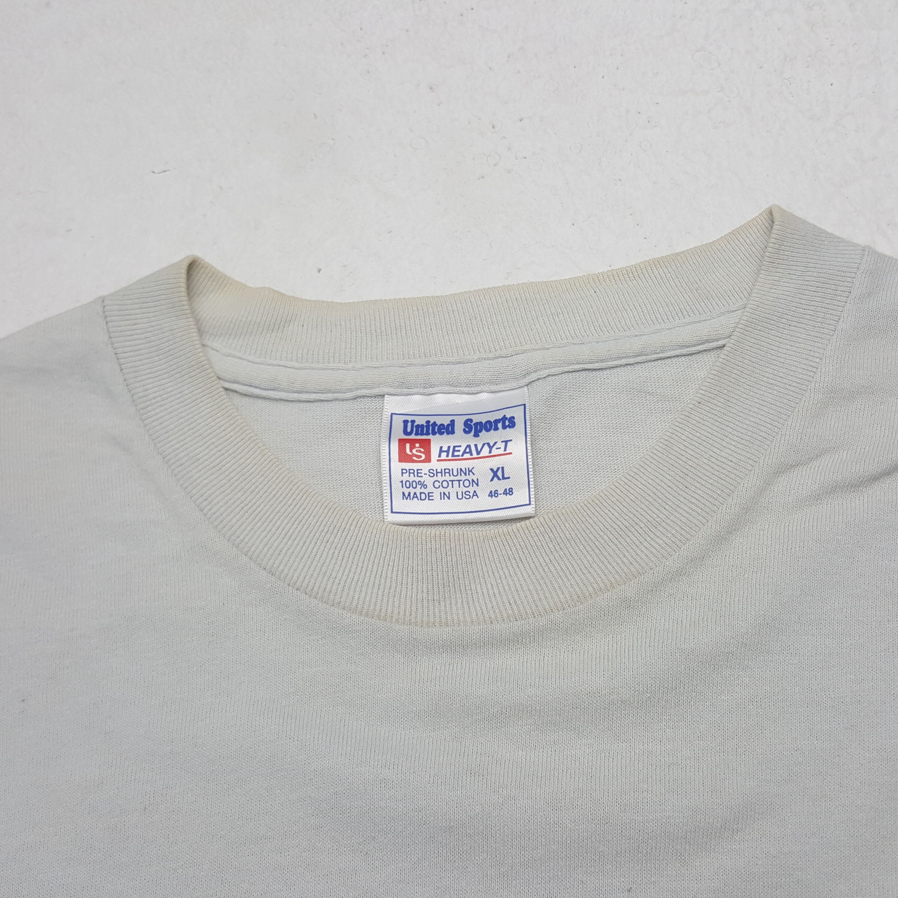 Other Vintage Captain Hedgehog Tshirt Size US XL / EU 56 / 4 - 4 Thumbnail