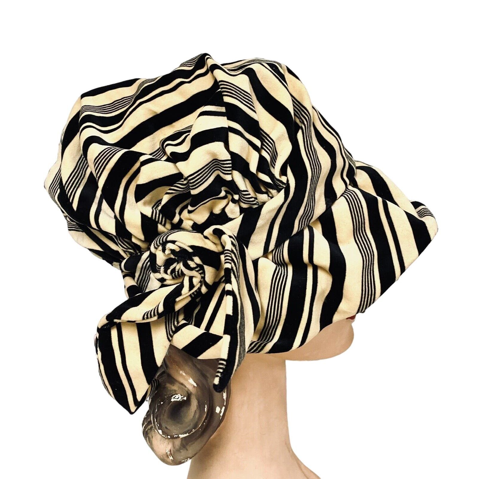 Dior Oblique Velvet Hat Christian Dior Velvet Oblique Bucket Hat - Blue Hats  main image 2