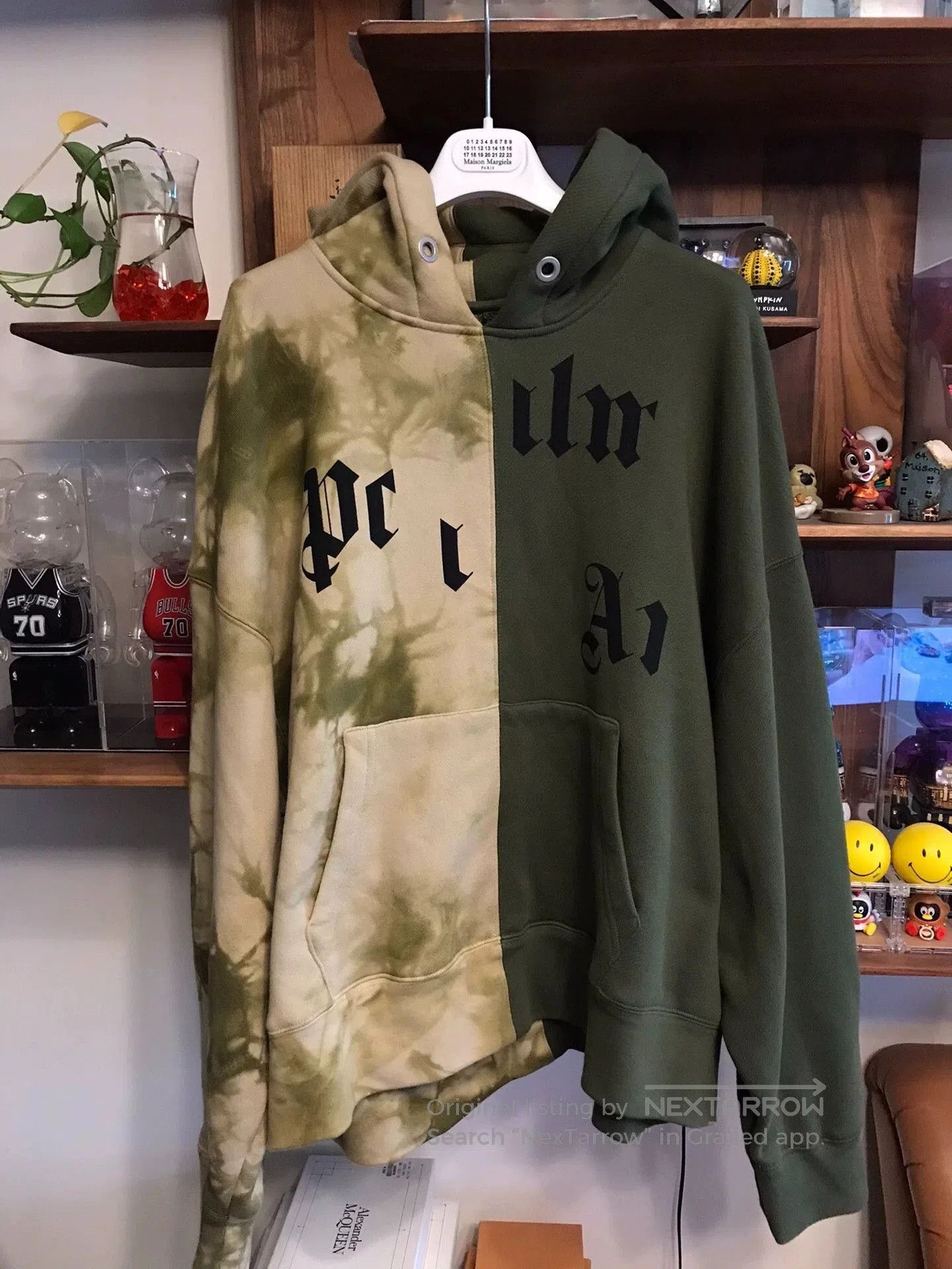 Palm Angels Color Block Tie-Dye Graphic Hoodie. Size US XL / EU 56 / 4 - 1 Thumbnail