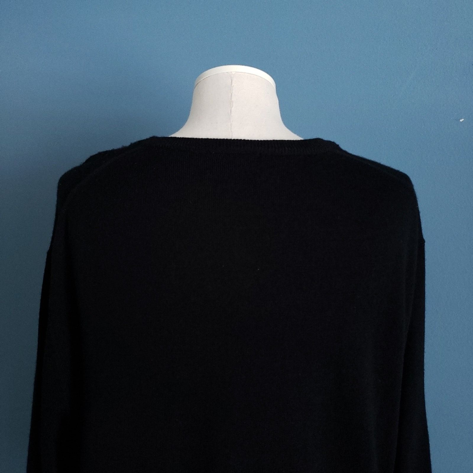 Calvin Klein Calvin Klein Merino Wool V-Neck Sweater Size US L / EU 52-54 / 3 - 4 Thumbnail