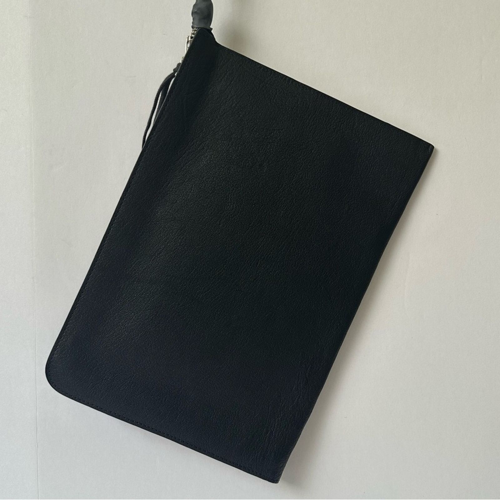11 By Boris Bidjan Saberi Zip-Around Large Wallet Pouch Black Grained Leather Bag Size ONE SIZE - 13 Thumbnail