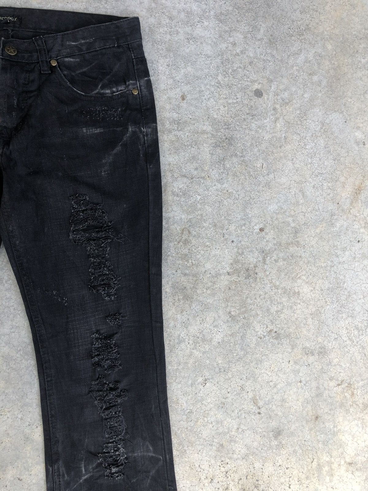 Who Decides War Philsdox Flared Jeans Bootcut Distressed Size US 31 - 5 Thumbnail