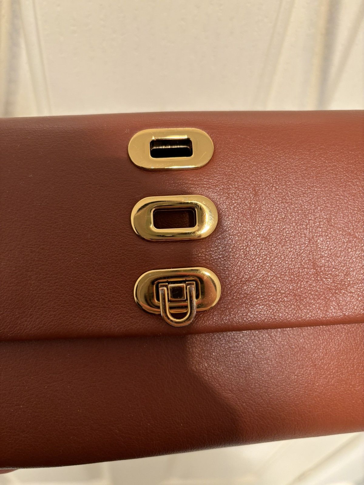 Fossil Leather Clutch/ Cross body wallet Size ONE SIZE - 2 Thumbnail