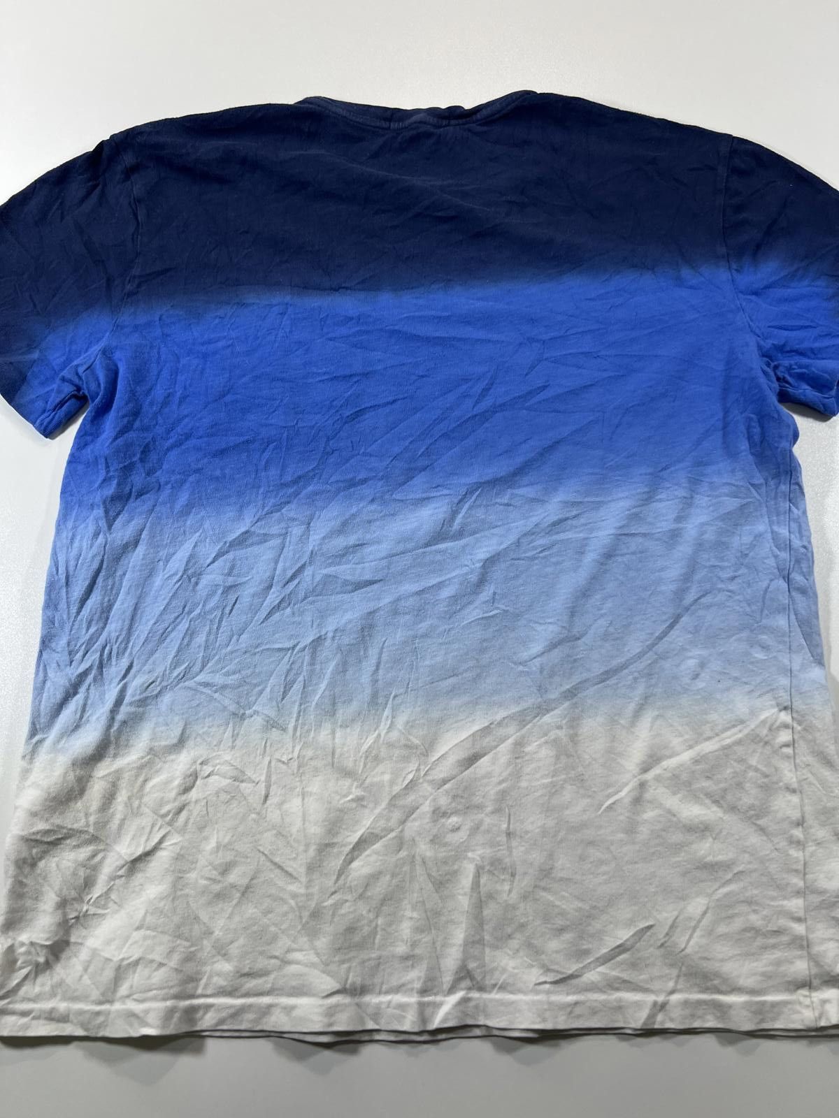 Polo Ralph Lauren Polo Ralph Lauren Gradient Blue to White T-Shirt with Pocket Size US M / EU 48-50 / 2 - 7 Thumbnail