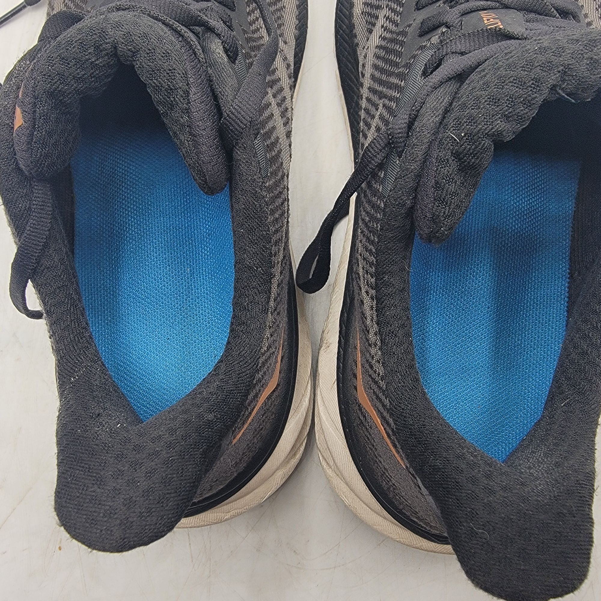 Hoka Hoka One One Clifton 9 Womens 9 B Black Running Shoes Athlet Size US 9 / IT 39 - 5 Thumbnail