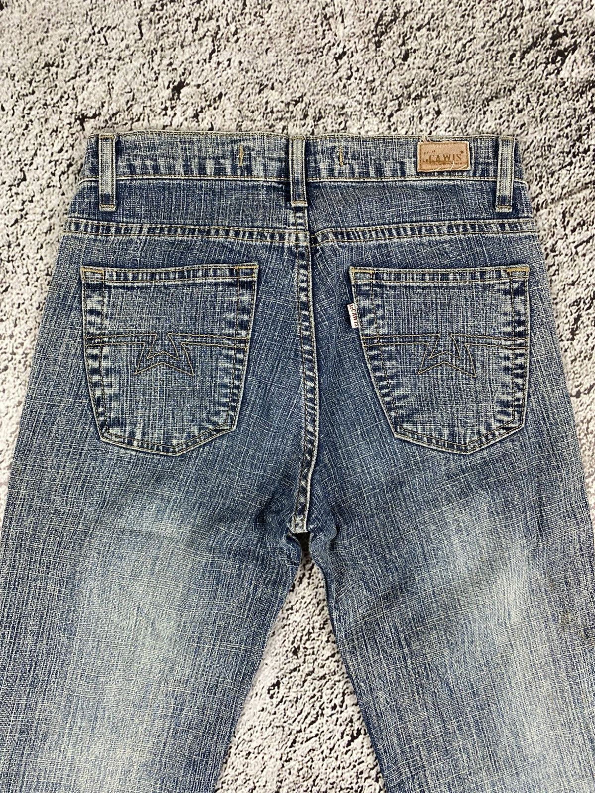 Vintage Vintage Y2K 00s style bootcut faded jeans streetwear Size 27" / US 4 / IT 40 - 6 Thumbnail