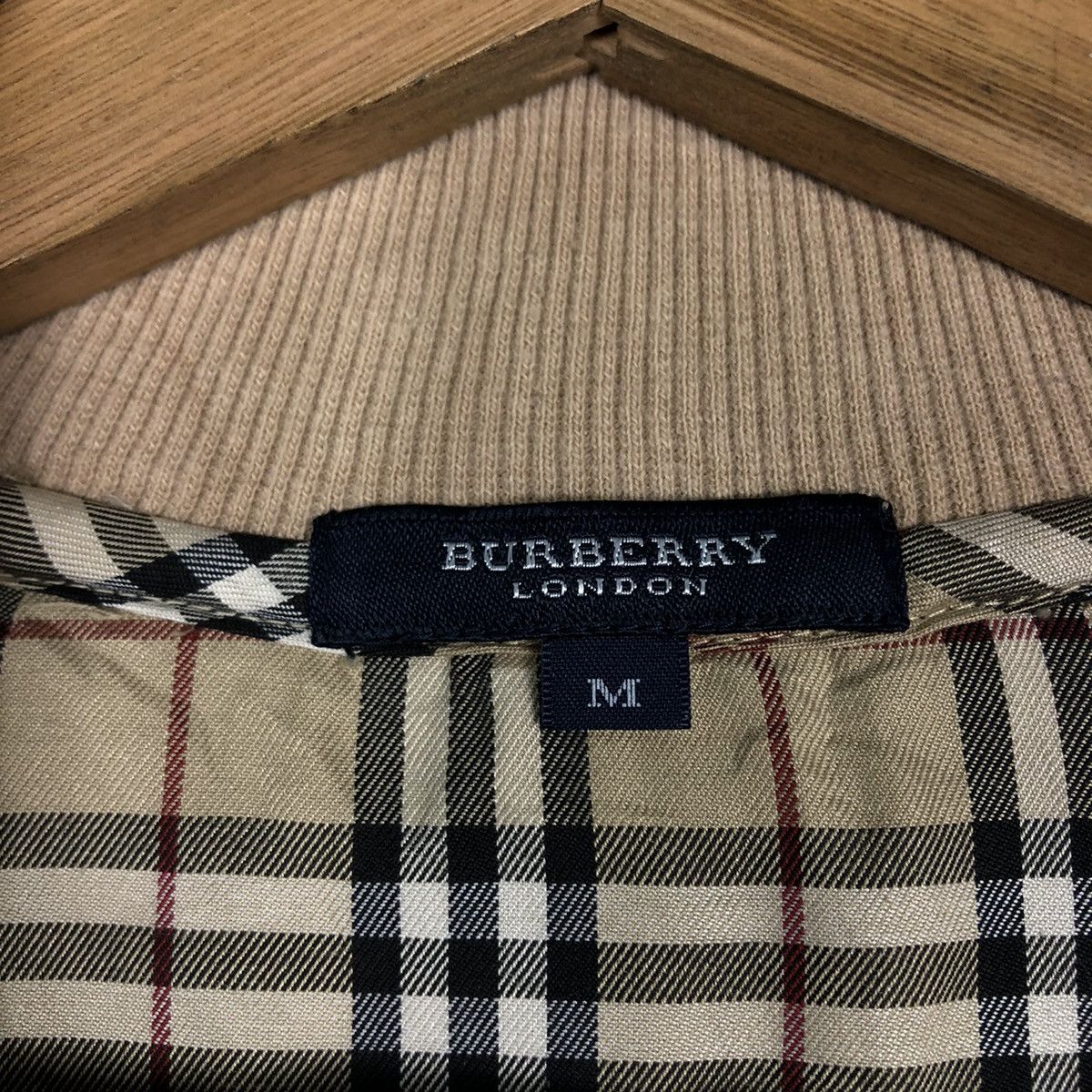 Burberry 🔥Vintage Sweater Jacket Zipper Burberry London Nova Check Size US M / EU 48-50 / 2 - 18 Thumbnail