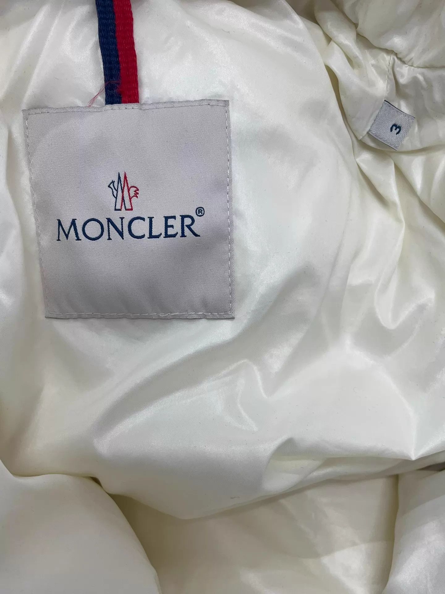 Moncler Moncler Badyfur White Fox Fur Trim Detach Hood 3 Size M / US 6-8 / IT 42-44 - 4 Thumbnail