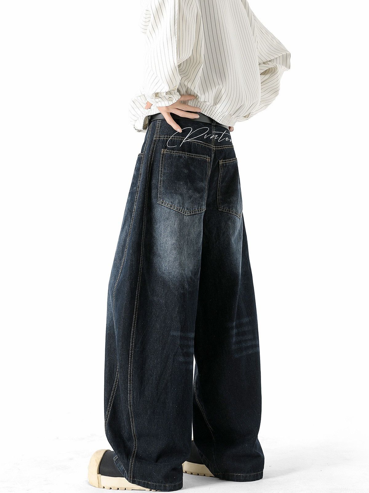 Japanese Brand Men's American-Style Washed & Distressed Curved-Leg Jeans Size US 32 / EU 48 - 5 Thumbnail