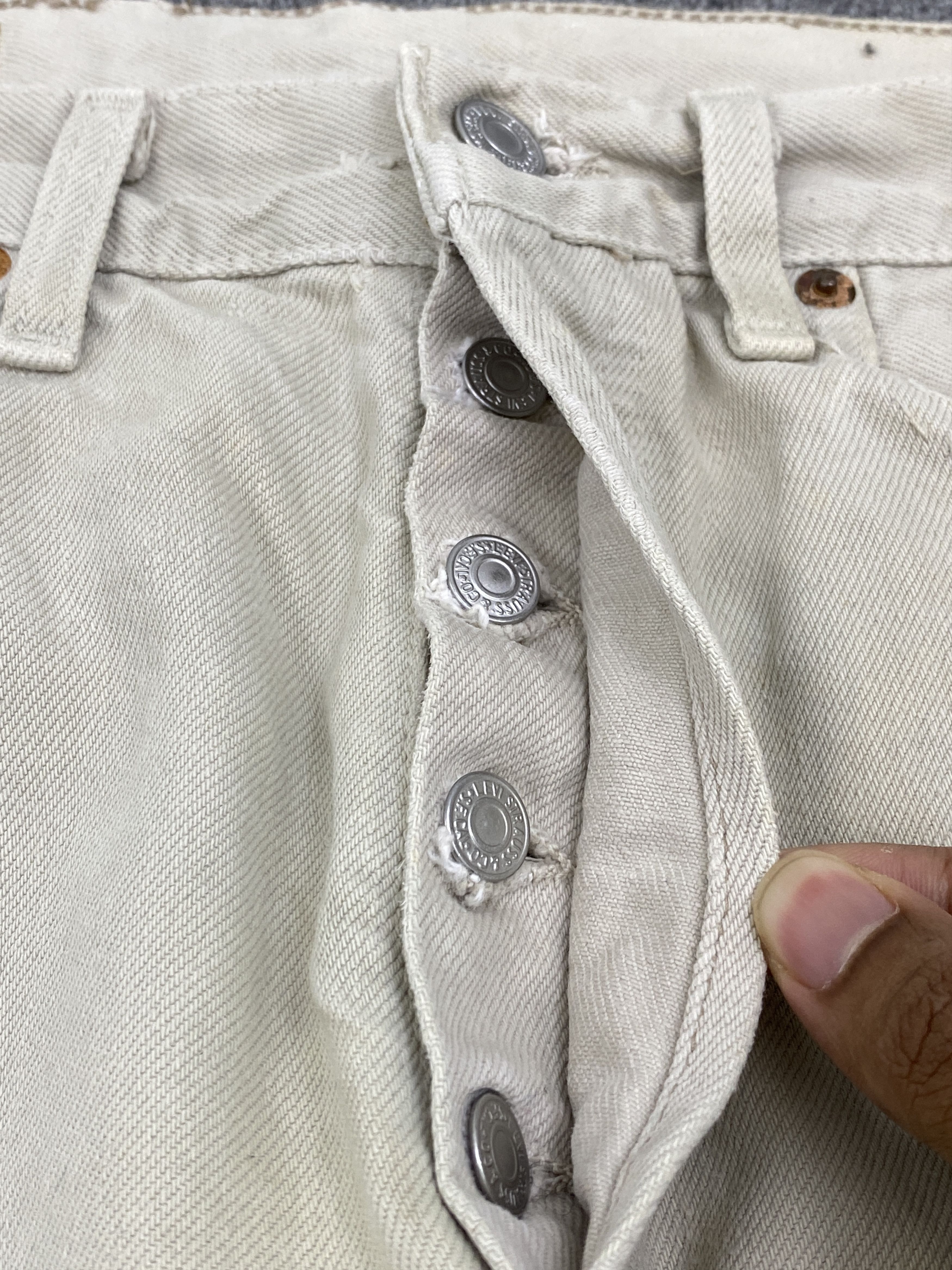 Levi's Vintage 90s Levis 501 Light Wash Jeans DP2752 Size US 30 / EU 46 - 14 Thumbnail