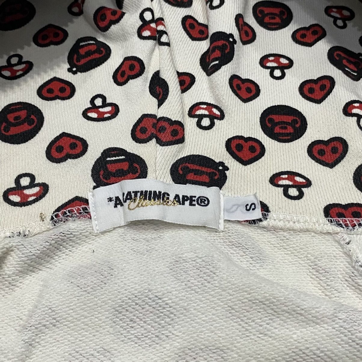 Bape Bape Baby Milo Valentine Hoodie Size US S / EU 44-46 / 1 - 2 Thumbnail