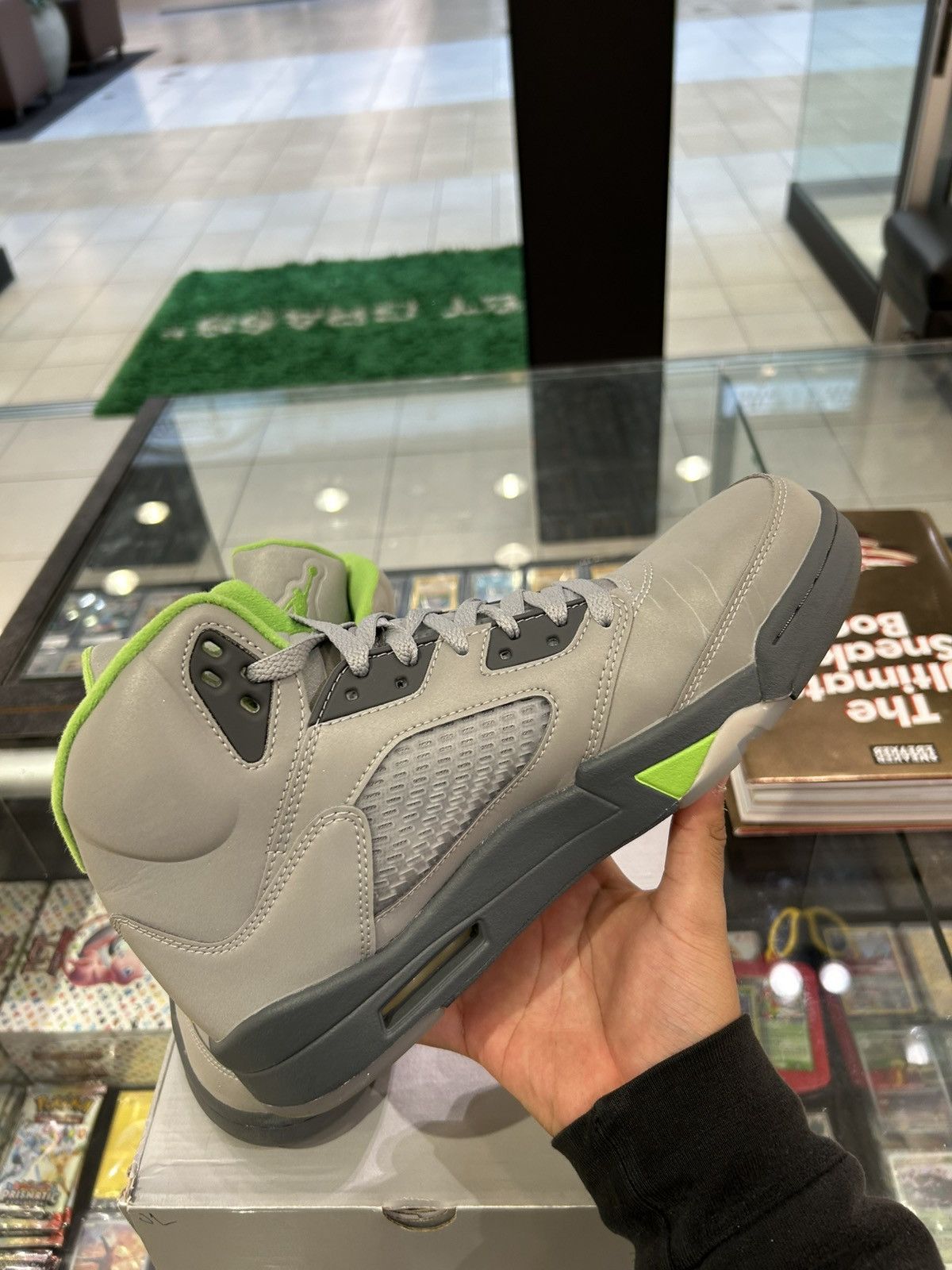 Jordan Brand Jordan 5 green bean Size US 9.5 / EU 42-43 - 5 Thumbnail