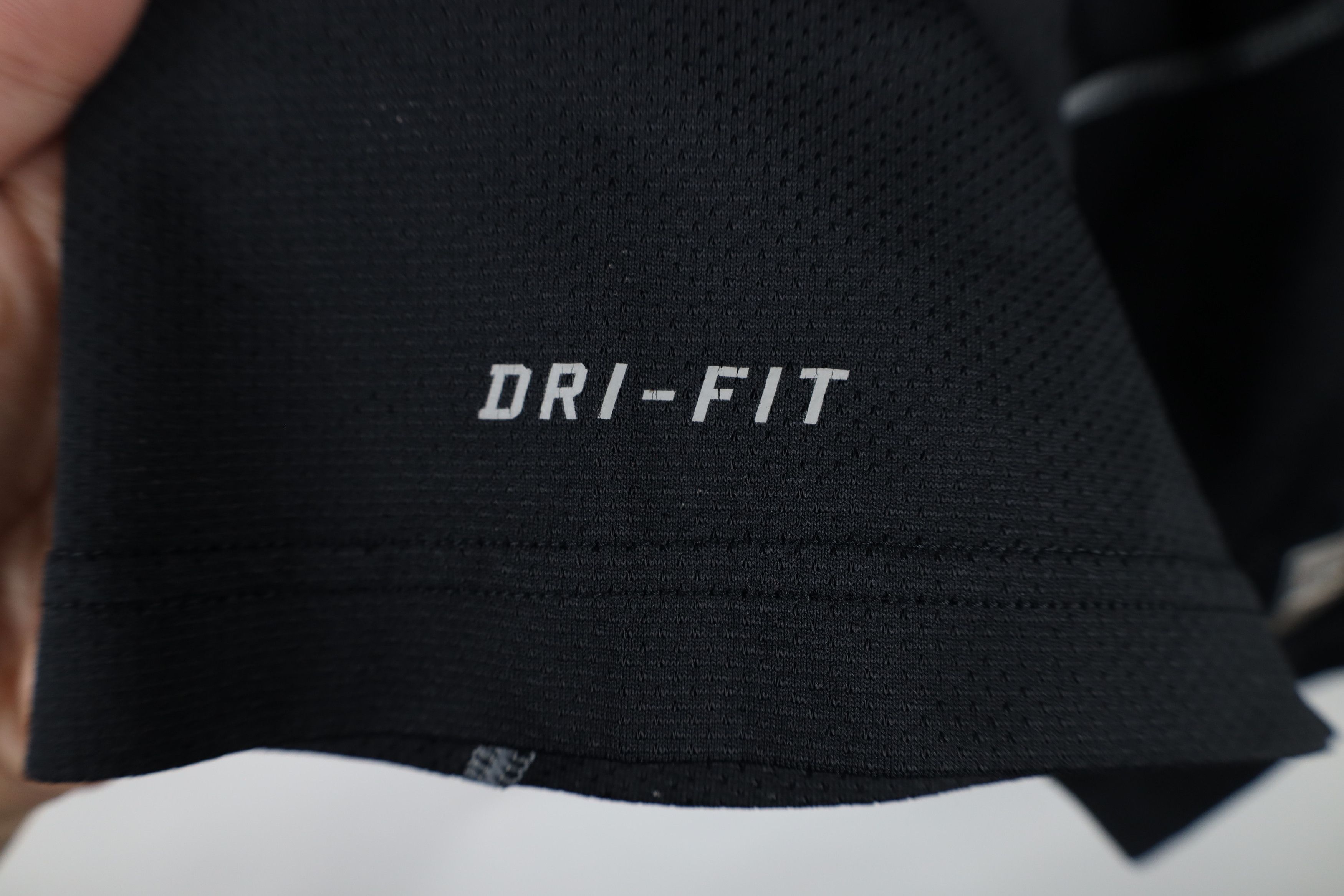Nike × Vintage Nike Pro Combat Compression Training Sleeveless T-Shirt Size US L / EU 52-54 / 3 - 5 Thumbnail