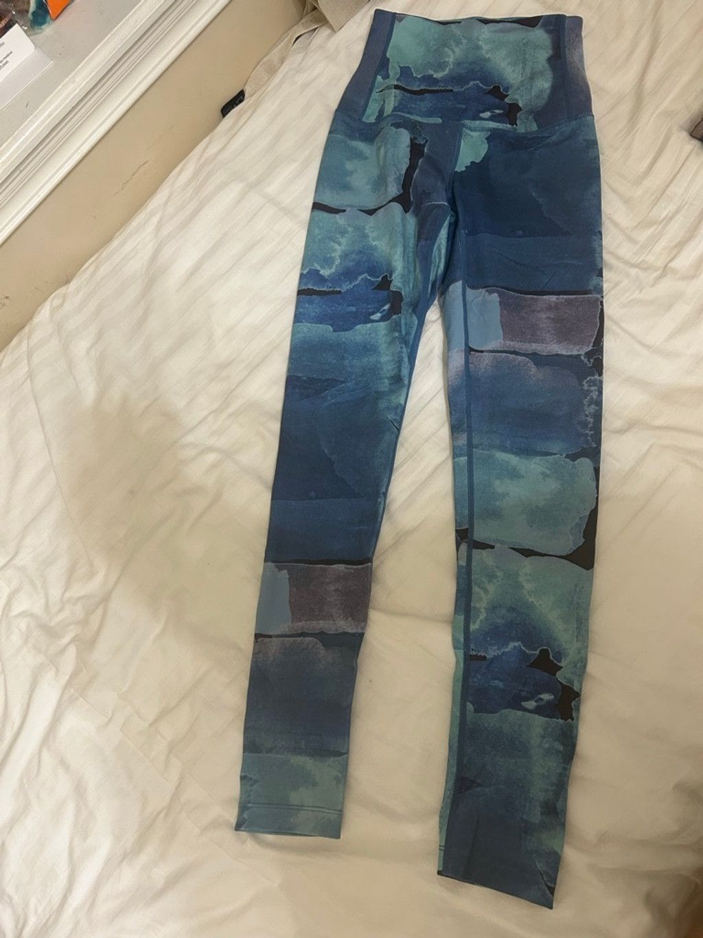 The Unbranded Brand Zella Blue Teal Abstract Print Leggings LP Size 26" / US 2 / IT 38 - 2 Thumbnail