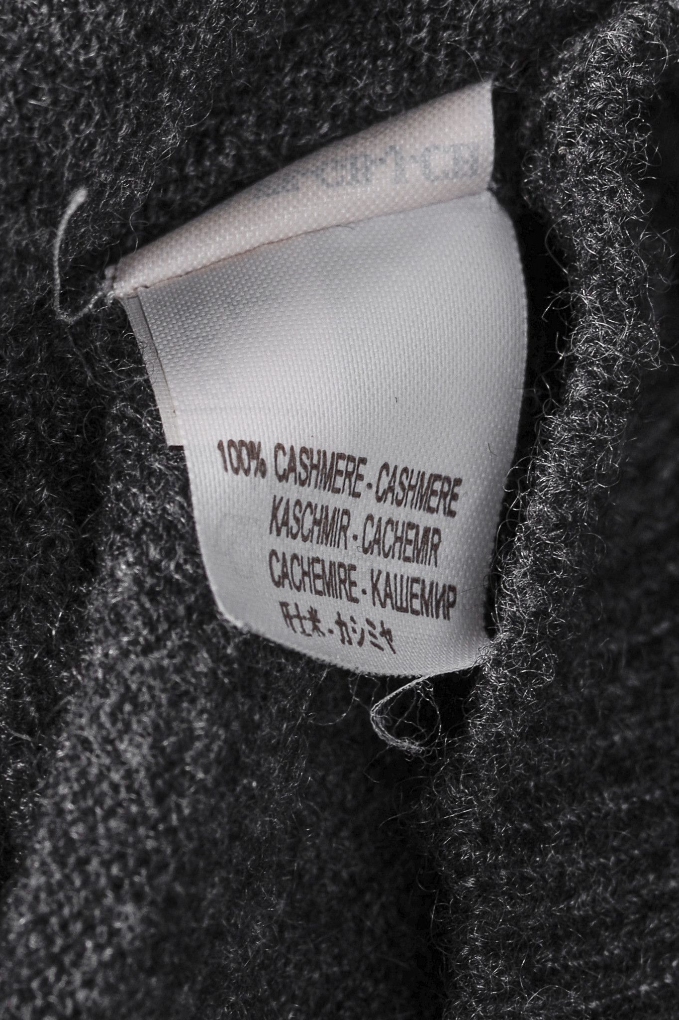 Brunello Cucinelli Brunello Cucinelli Grey Cashmere Buttoned V-Neck Cardigan Size S / US 4 / IT 40 - 10 Thumbnail