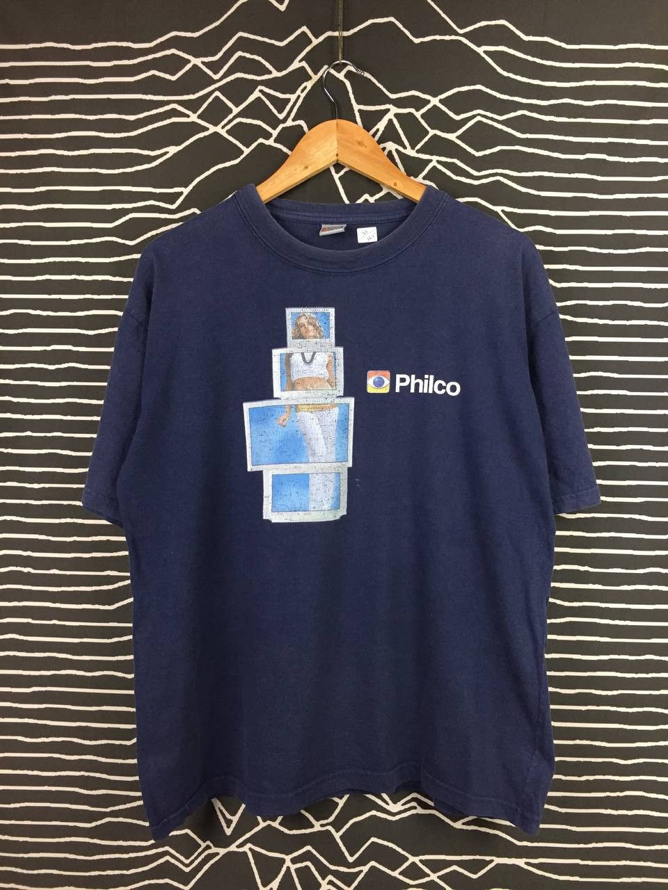 Vintage Vtg Philco Electronics Manufacturer Pioneer TV & Radio Tee Size US L / EU 52-54 / 3 - 2 Thumbnail